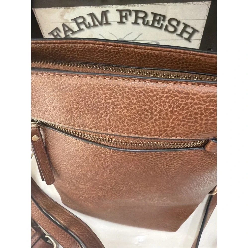 NWT ND Womens Leather Shoulder Bucket Bag Cognac Brown Bucket From Belk - Picture 2 of 13